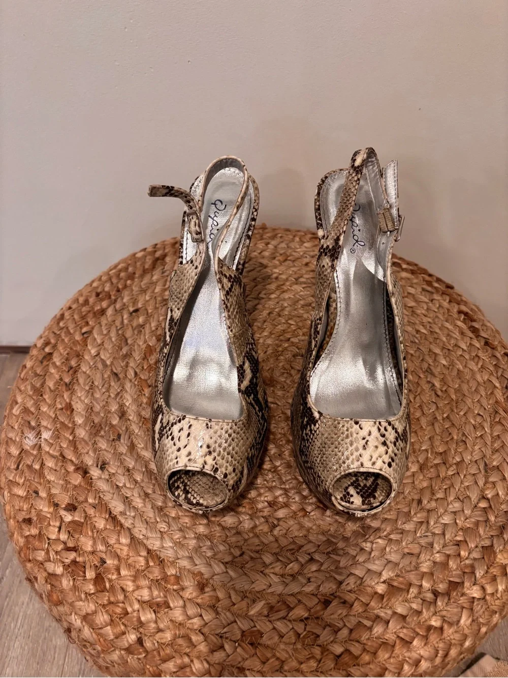 Qupid Peep-Toe Slingback Heels in Snake Print